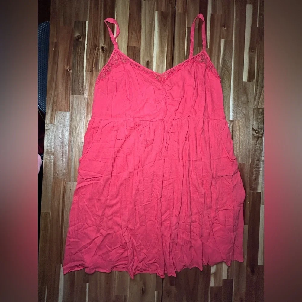 TORRID Coral Orange Pink Sleeveless Lace Front Smocked Back Gauze Mini Dress Sz5 - Picture 2 of 9